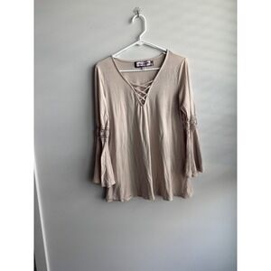 Oona & Maud Beige Bell Sleeve‎ Top Women Size M